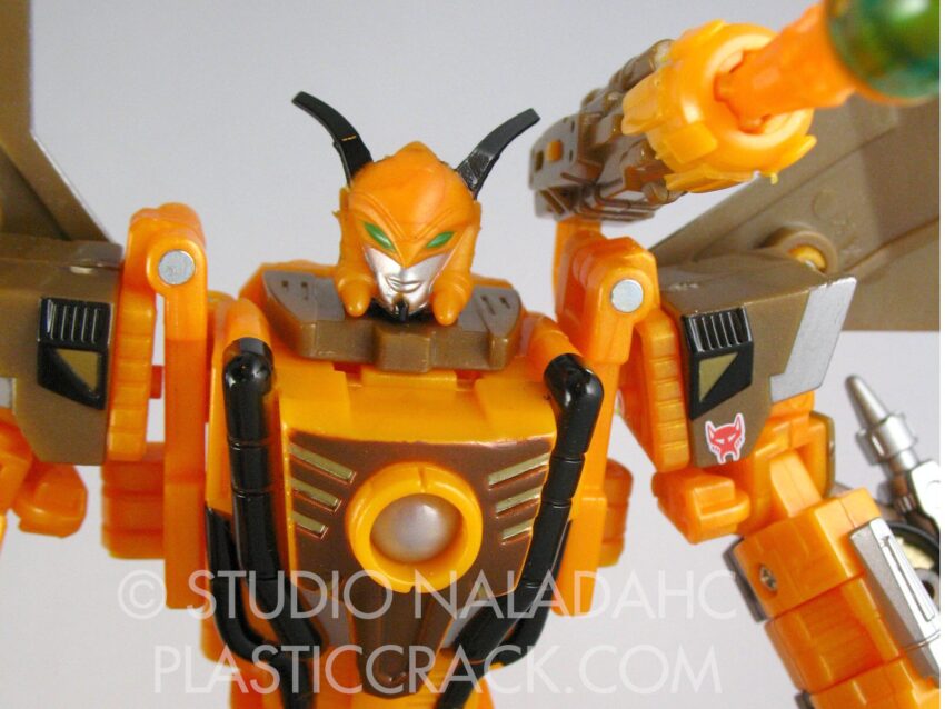 Transformers Collector's Club Beast Wars Airazor (2007 Club Exclusive)
