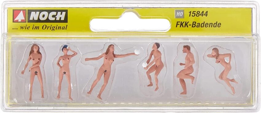HO 1/87 scale nude volleyball players made by Noch.
