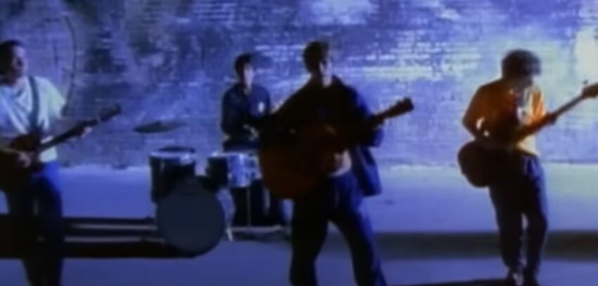 Video still of The La's "There She Goes" video